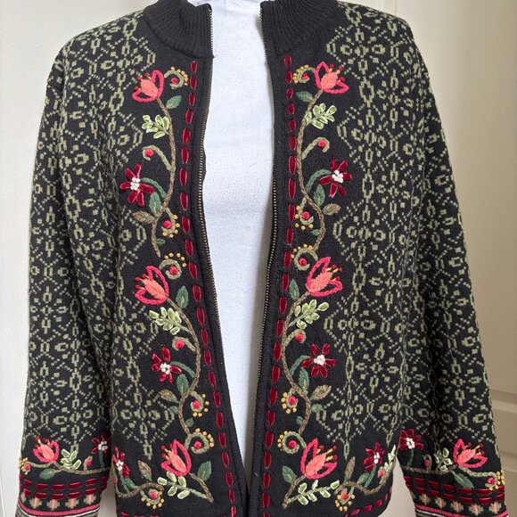 Carson Size M Black Green Embroidered Floral Ribbon Full Zip Jacket Cardigan - Picture 2 of 10